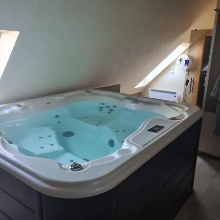 شقة Pino Dorato *