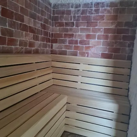 شقة Pino Dorato *