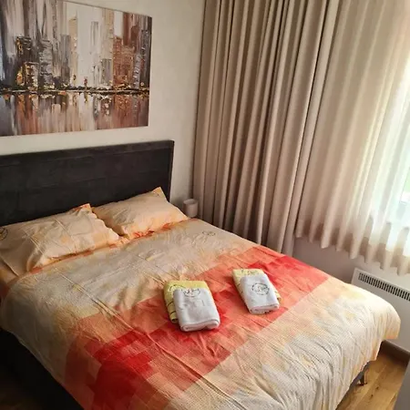 Apartment Pino Dorato