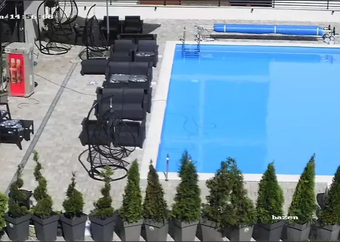 Pino Dorato Appartement *